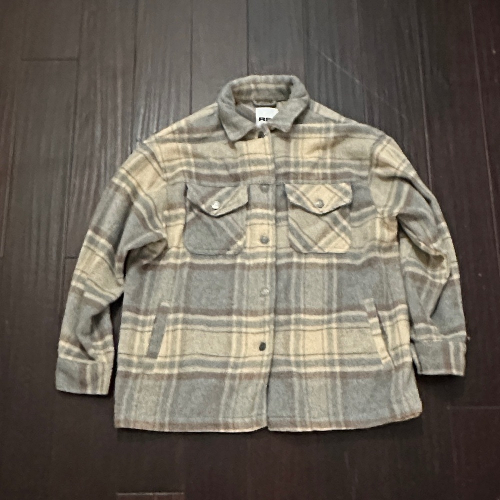 RSQ Gray and Cream Checkered Shirt